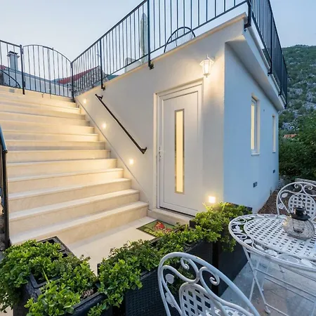 Prázdninový dům Jj